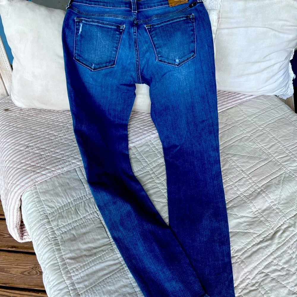 Lucky Brand Skinny Jeans - Picture 5 of 11